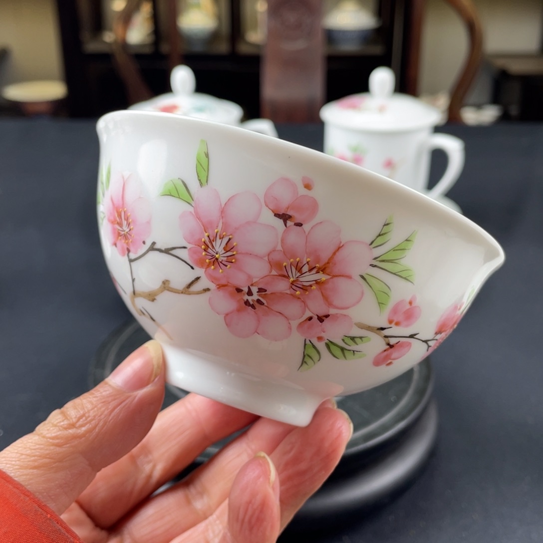 瓷片轻工业陶瓷研究所