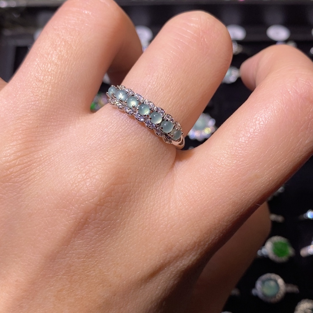 翡翠未镶嵌颈饰天然