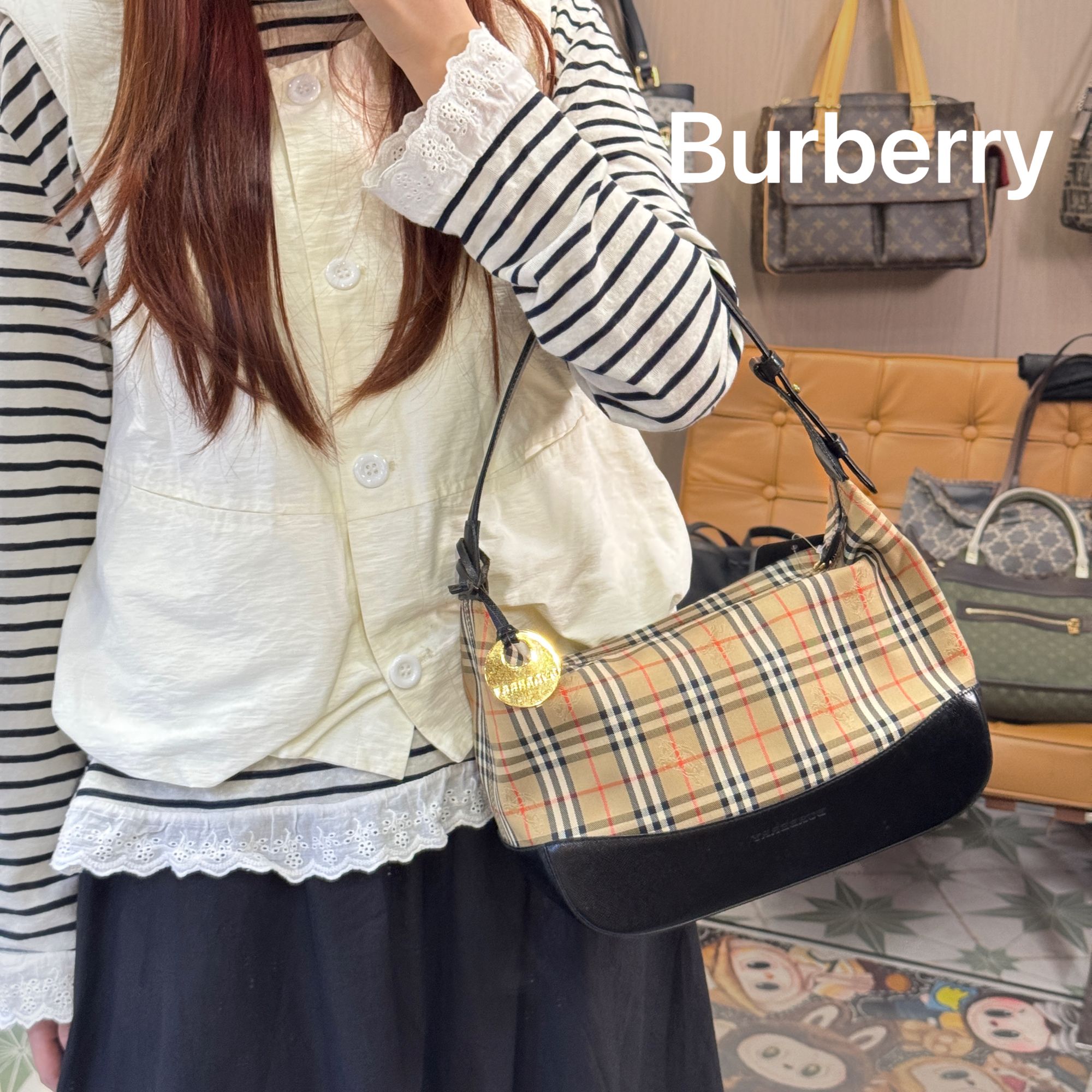 95新 BURBERRY/博柏利 L301 BURBERRY单肩大饭盒包95新