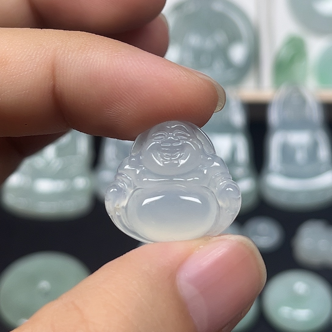 翡翠未镶嵌颈饰缅甸翡翠