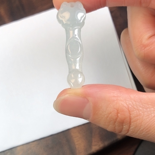 翡翠未镶嵌颈饰缅甸A货，每天下午1点半开播