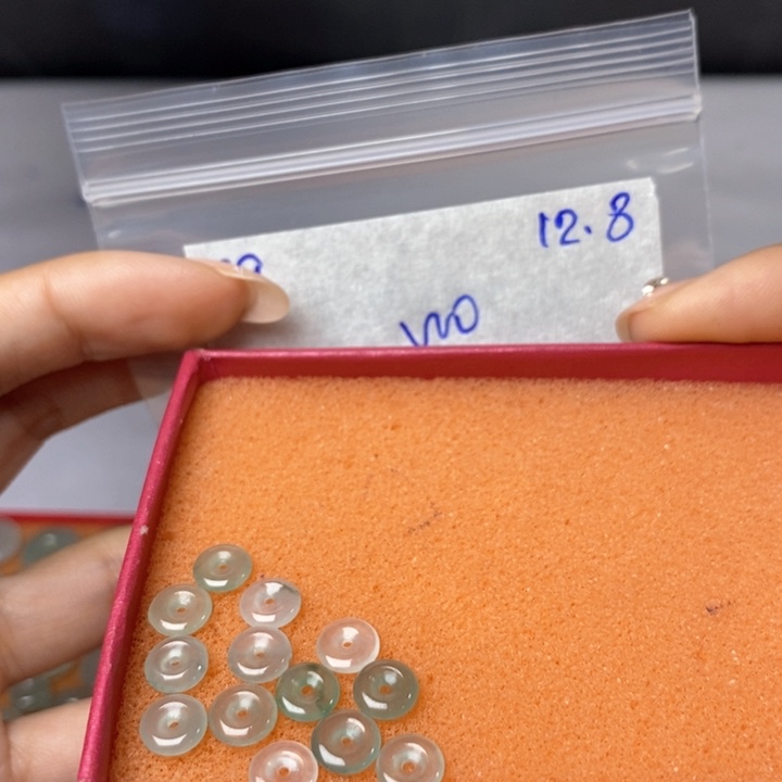 制***童定制翡翠未镶嵌不退