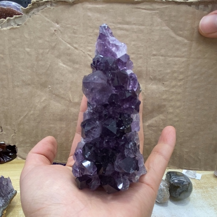 紫晶大型摆件（非配饰）未镶嵌