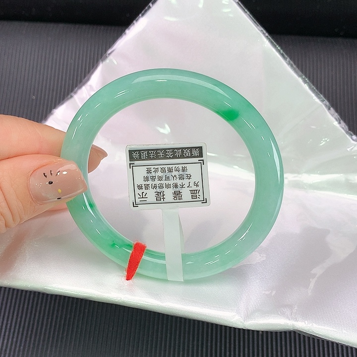 未镶嵌手镯翡翠圆条53