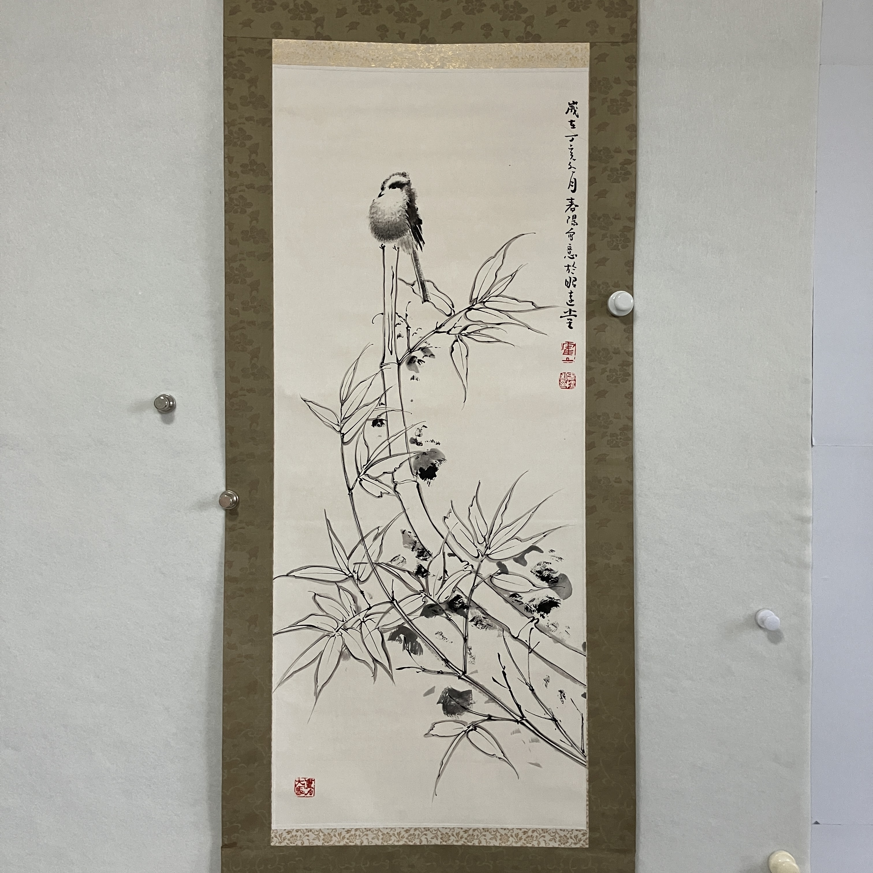 552霍老师 花鸟 纸本设色 立轴98x39cm