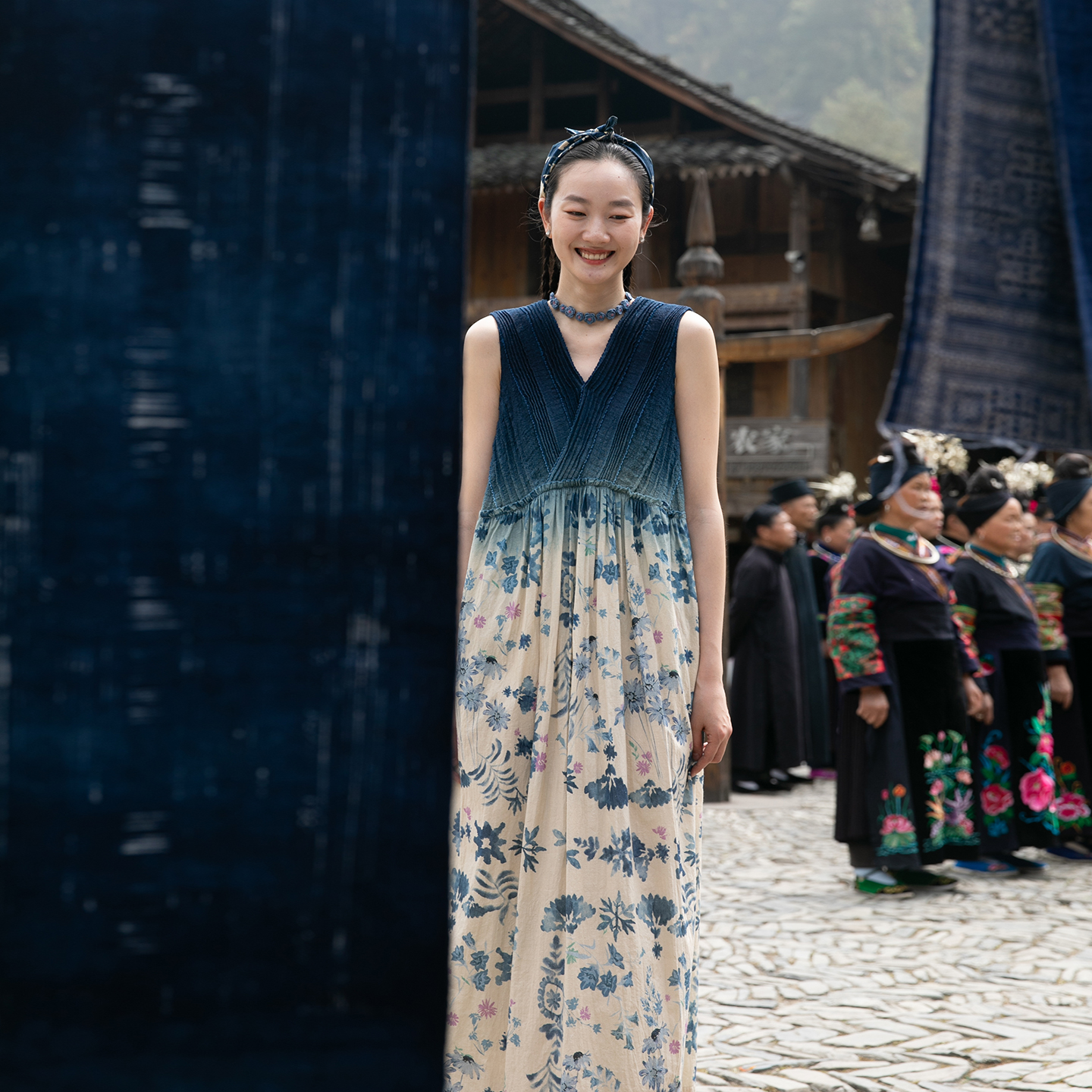 牧衣游原创 吊染蓝染印花棉麻连衣裙夏打条质朴优雅无袖长裙 关山