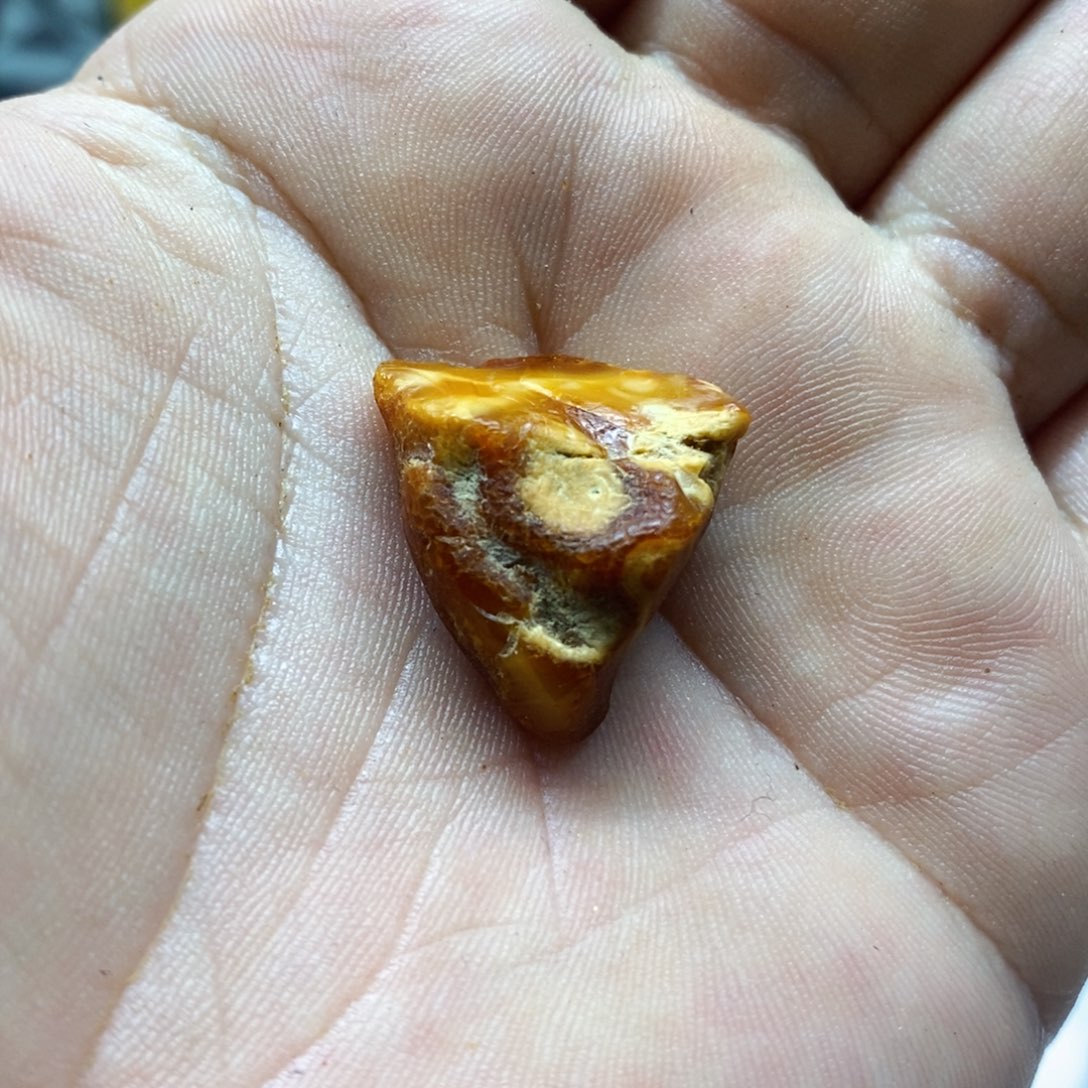 定制琥珀蜜蜡原石定制