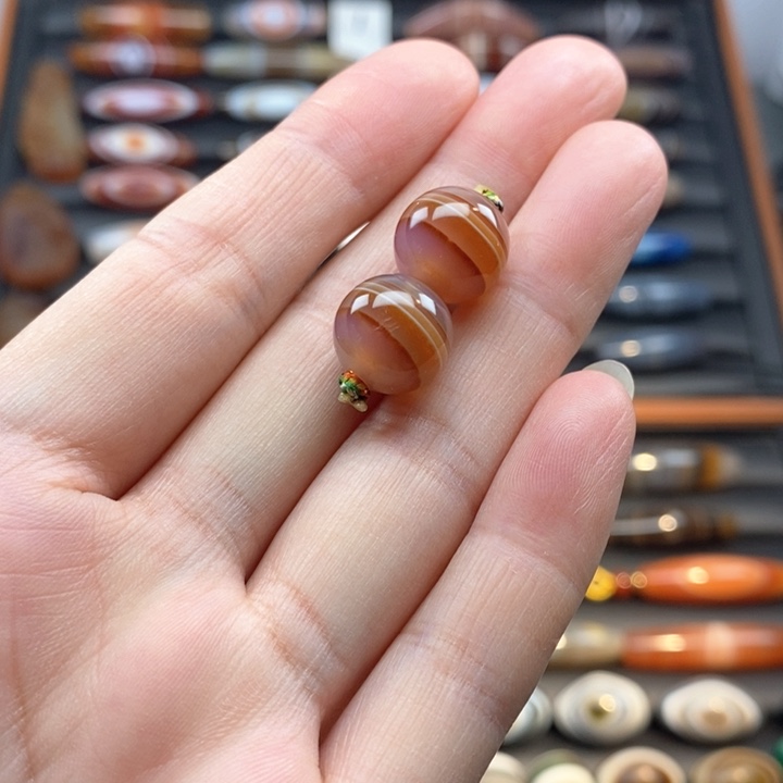 玛瑙/玉髓颈饰合金