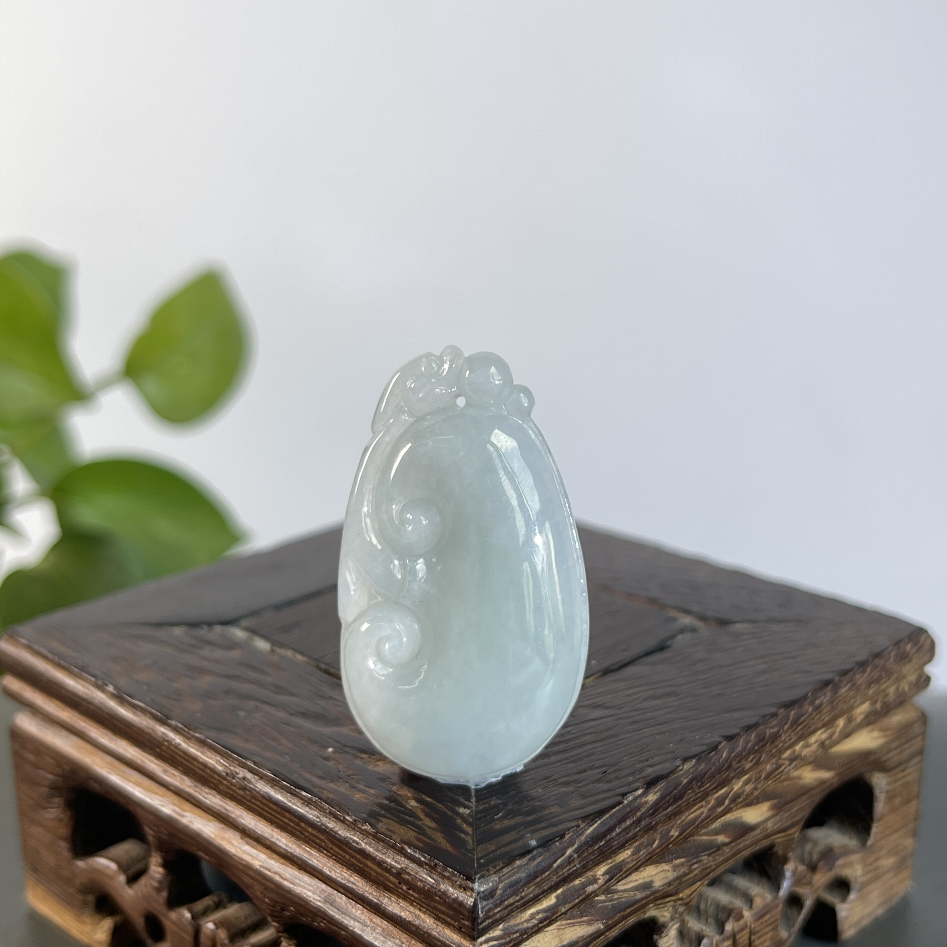 JXB01-23   天然翡翠缅甸A货 如意