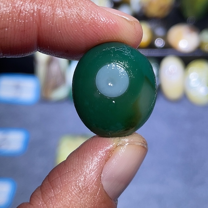 玛瑙/玉髓未镶嵌珠宝奇石