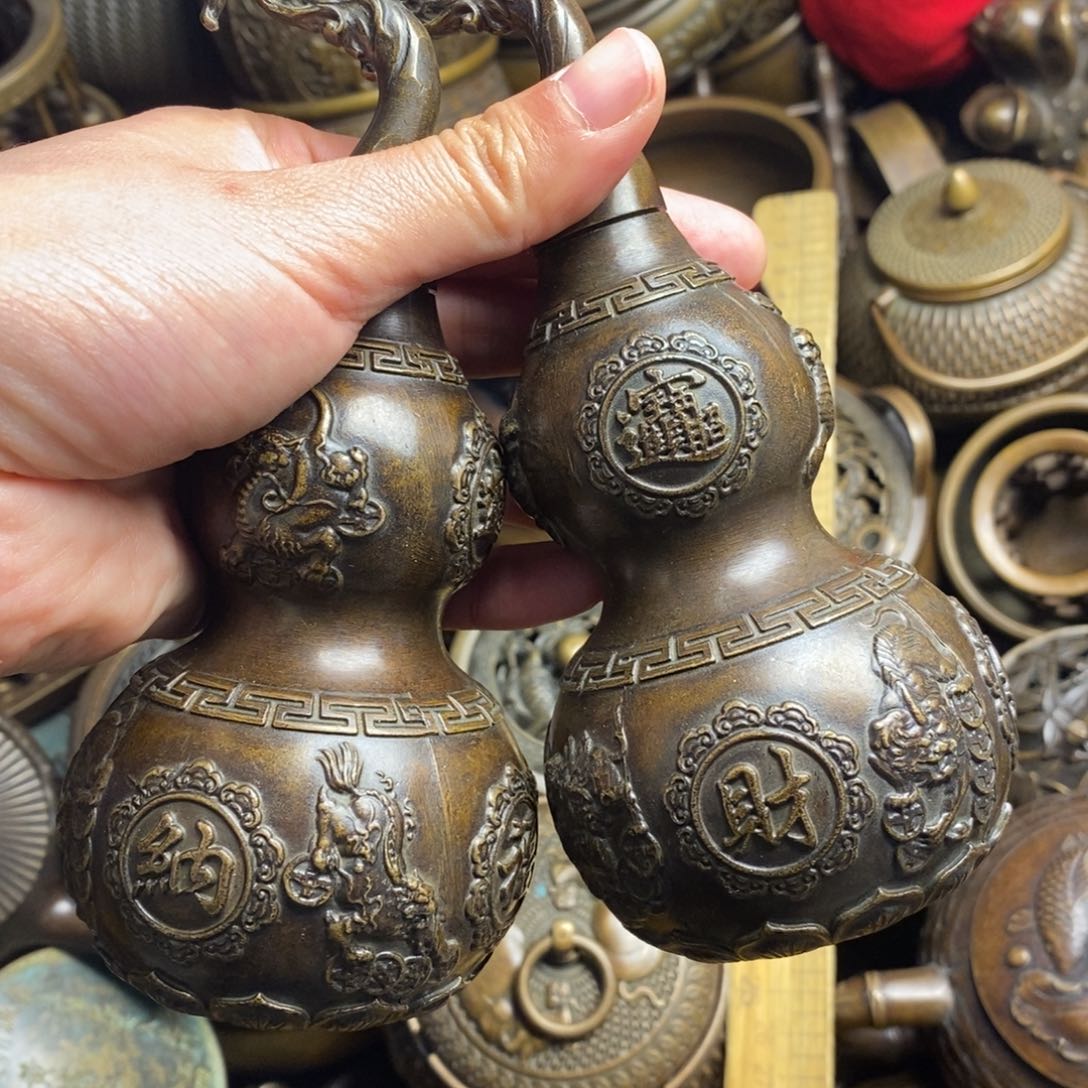 精美铜器做工精良