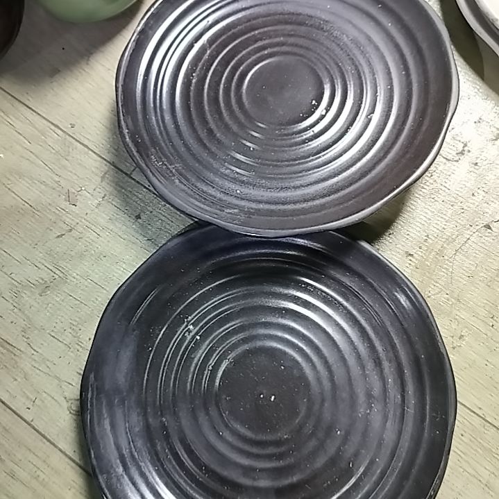 盘瓷片陶瓷杯盘壶碗都有