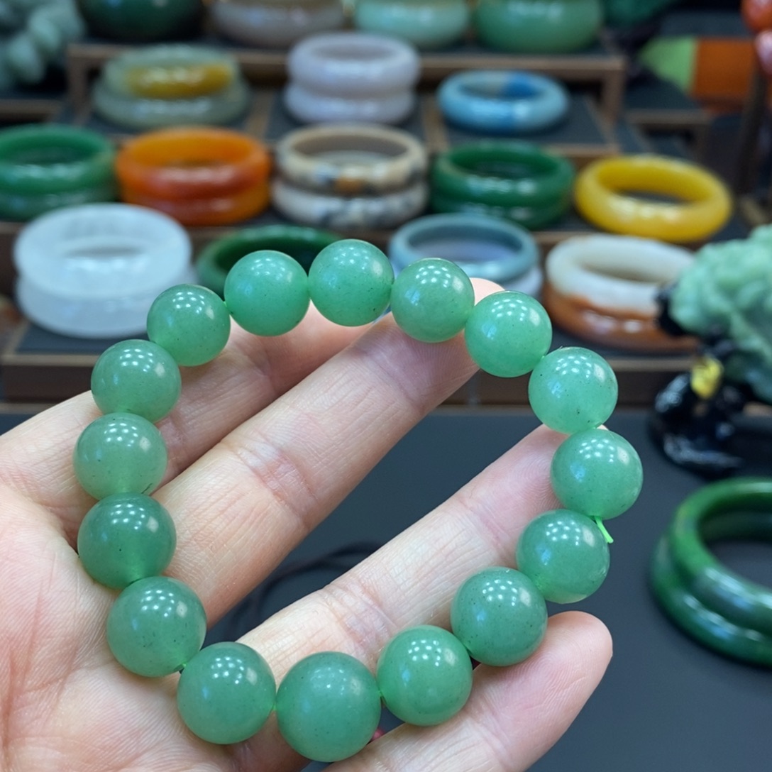 未镶嵌手链1.2石英质玉