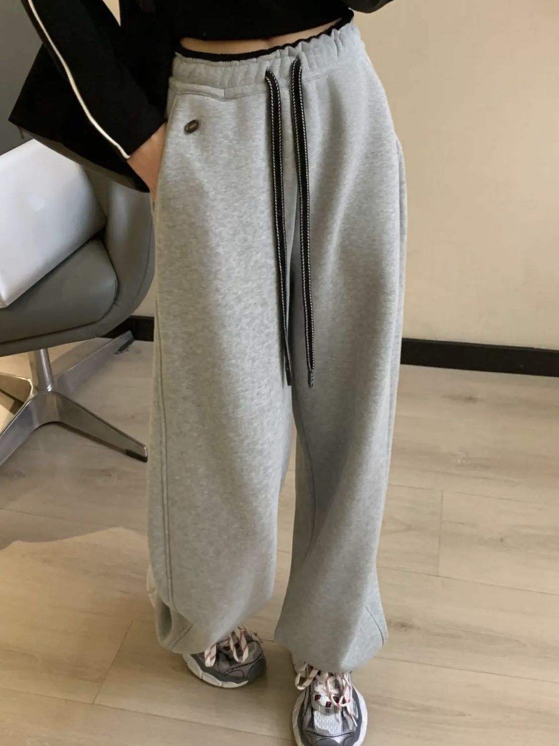 egg鸡蛋冬款加绒加厚韩国宽松雪地束脚休闲卫裤运动高腰阔腿裤女