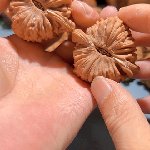 文玩核桃把件四座楼49