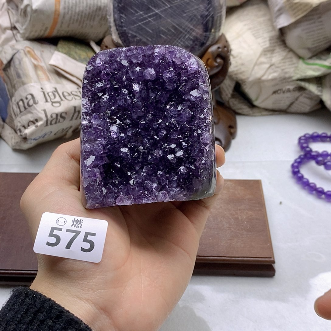 紫晶大型摆件（非配饰）未镶嵌