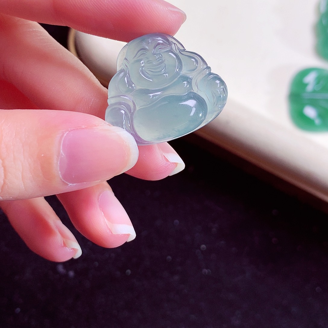 颈饰未镶嵌翡翠天然