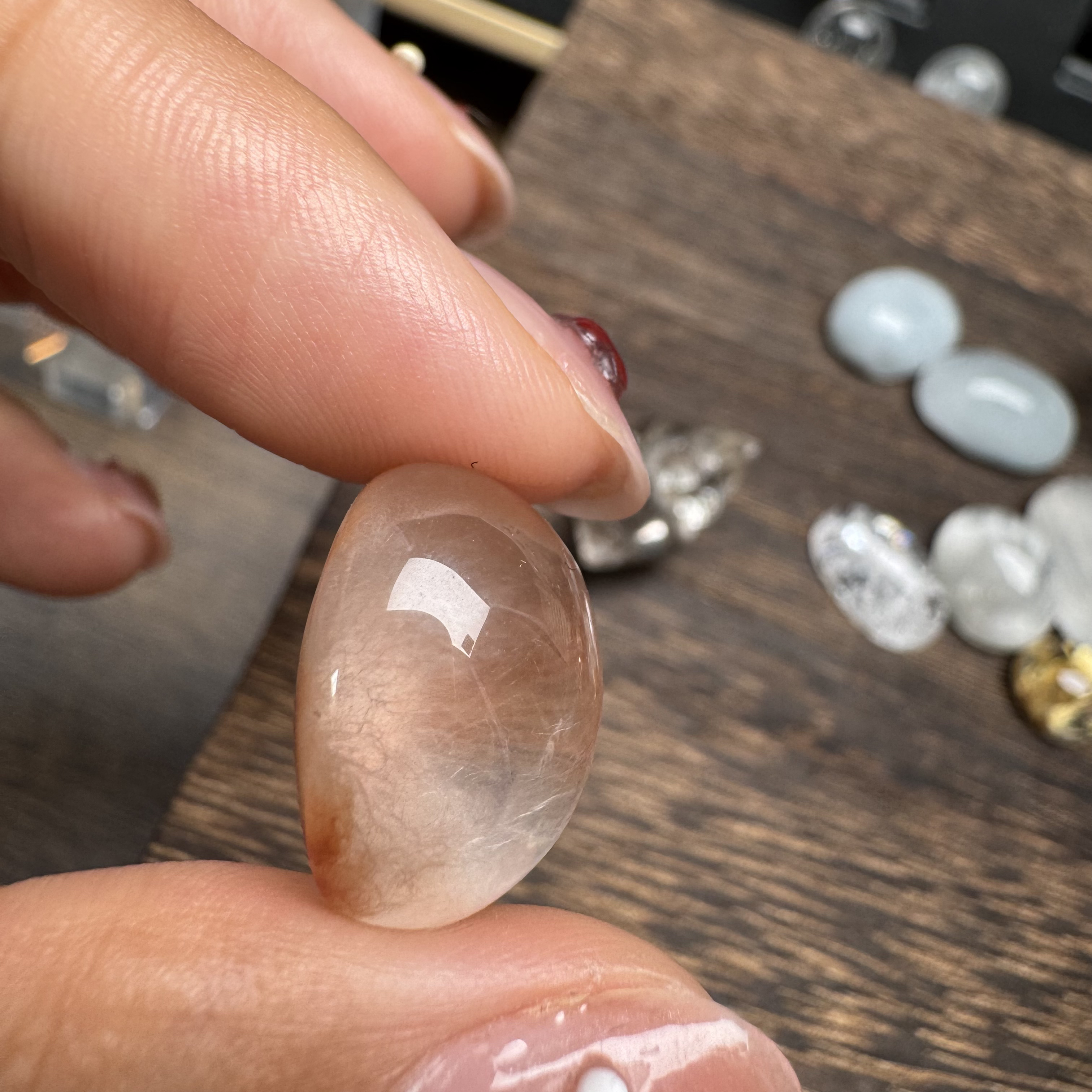 粉兔毛水晶蛋面18.5×23.6mm
