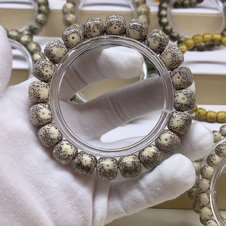 星月菩提手串13号一线天跑道12/11