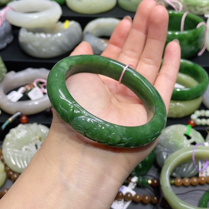 和田玉手镯57圈口 编号73未镶嵌