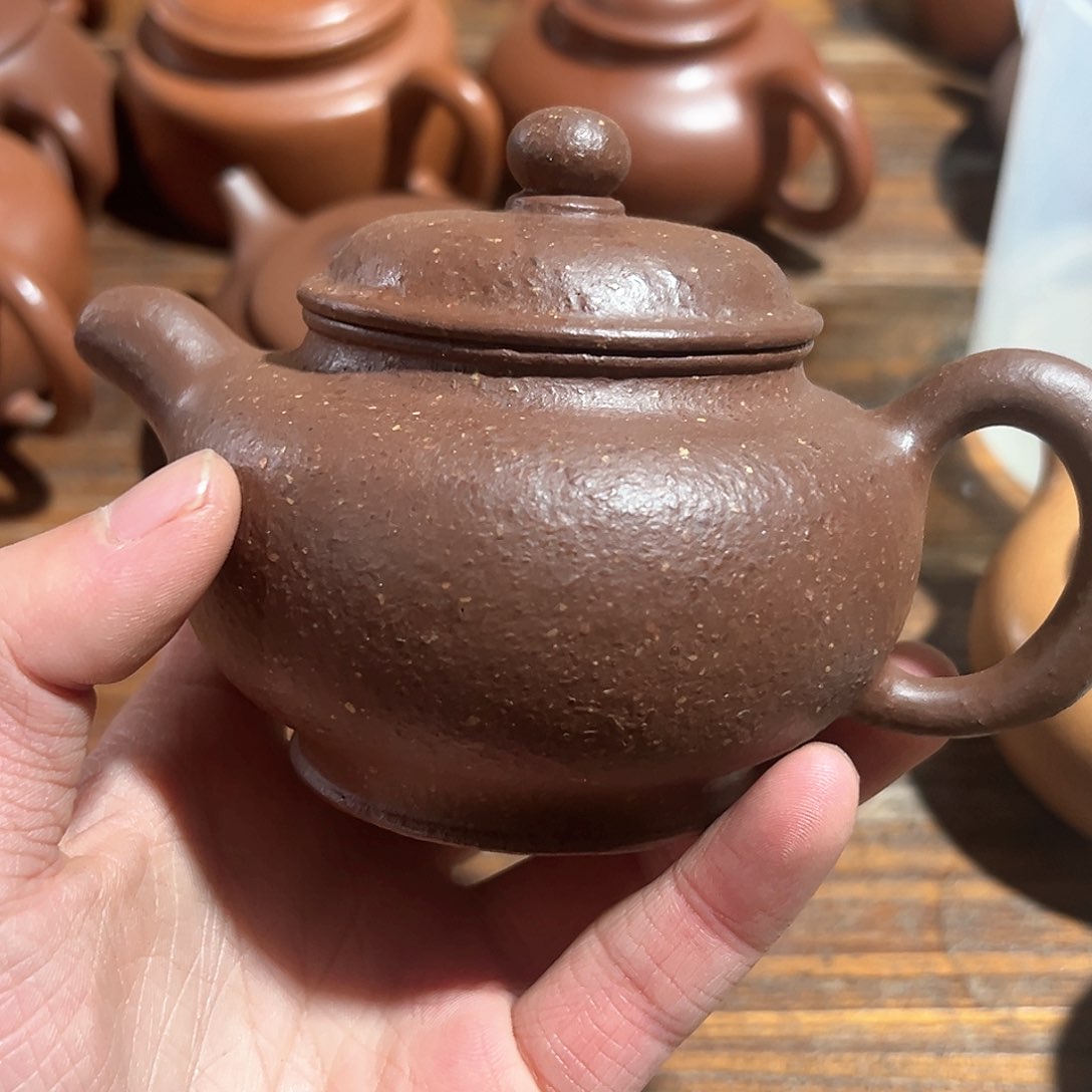紫砂茶壶紫砂的味道很