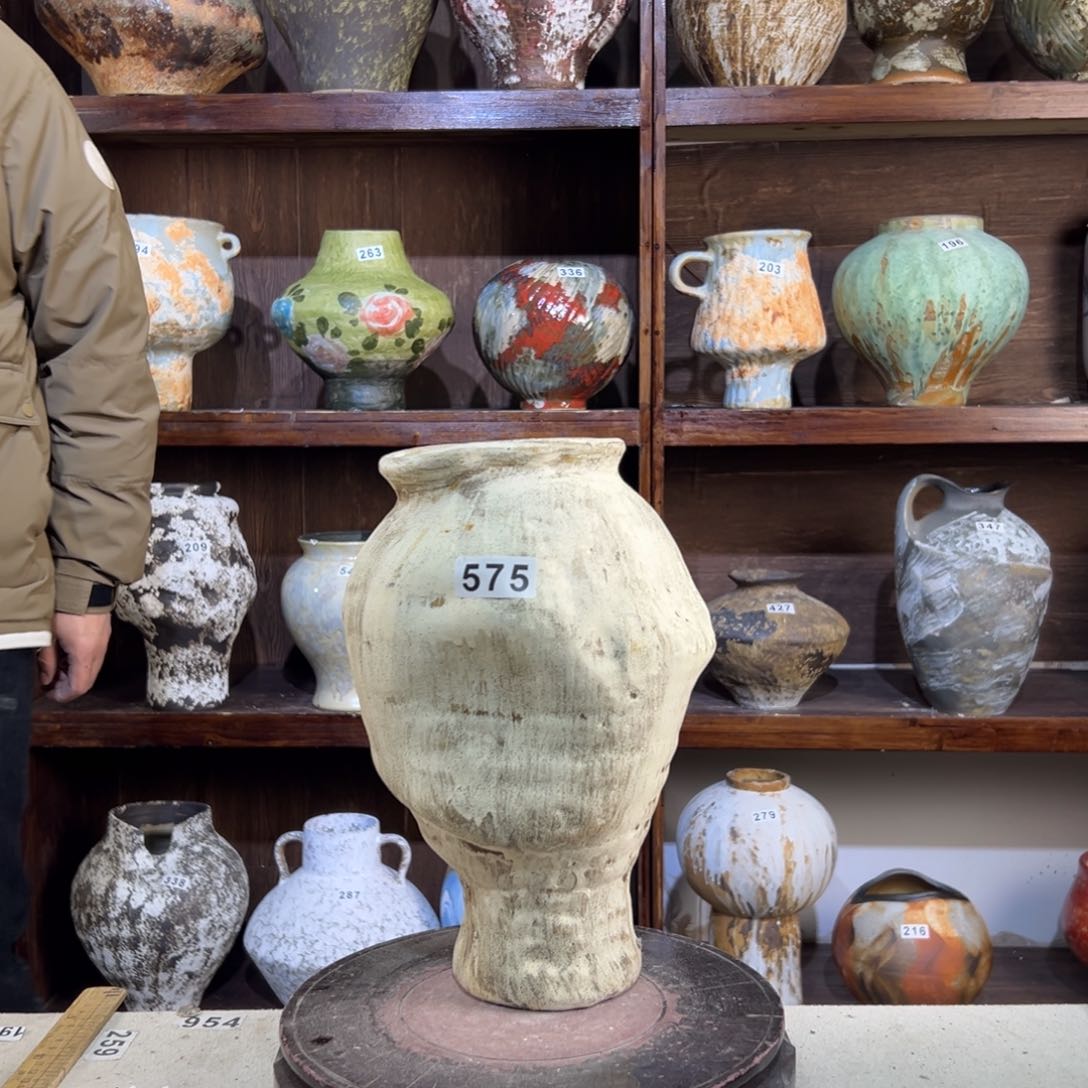 摆件575G8阿平左右的吗