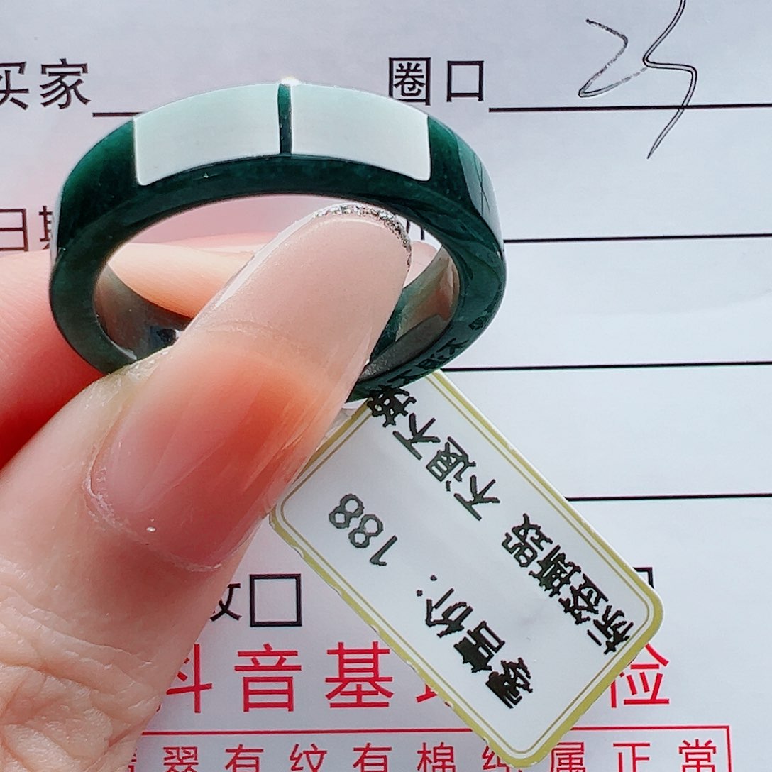 未镶嵌戒指翡翠戒圈