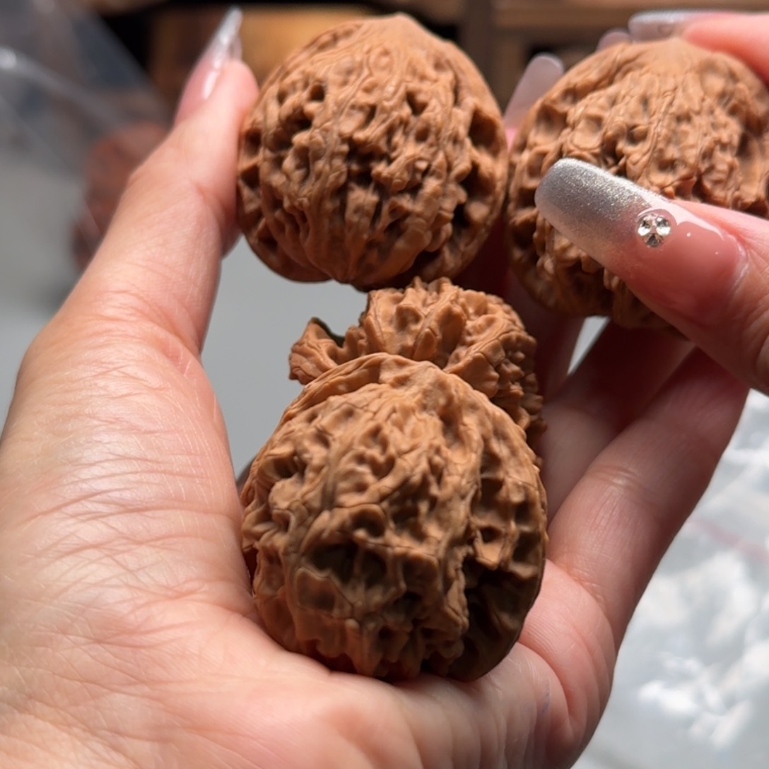 文玩核桃把件关东木子楸百核105