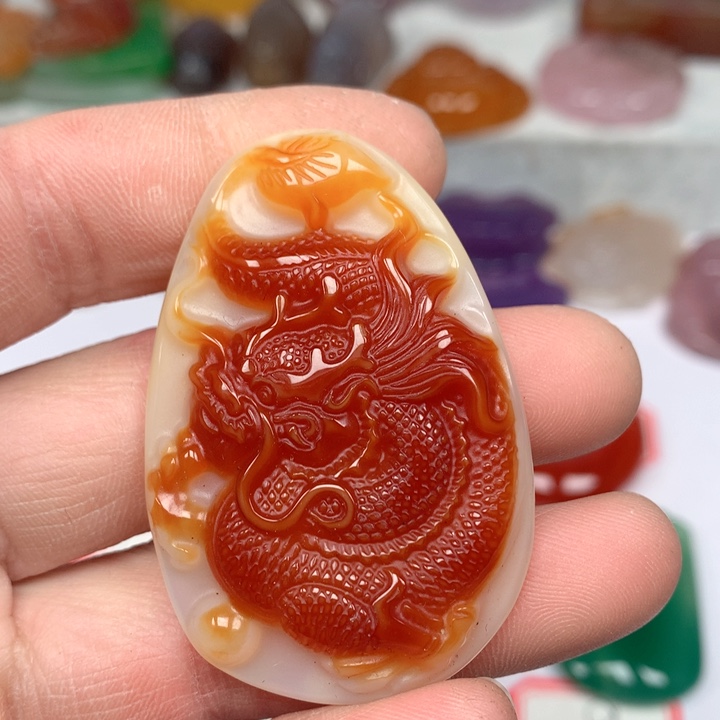 玛瑙/玉髓颈饰未镶嵌彼**伤