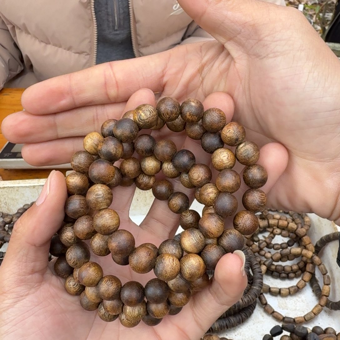 沉香手串单圈1.0乌身8克多样性发一