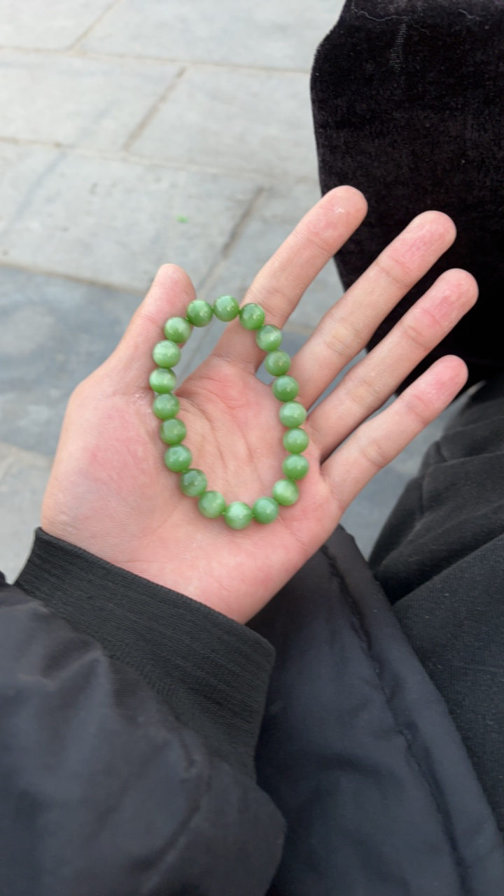 和田玉俄罗斯碧玉卡10 猫