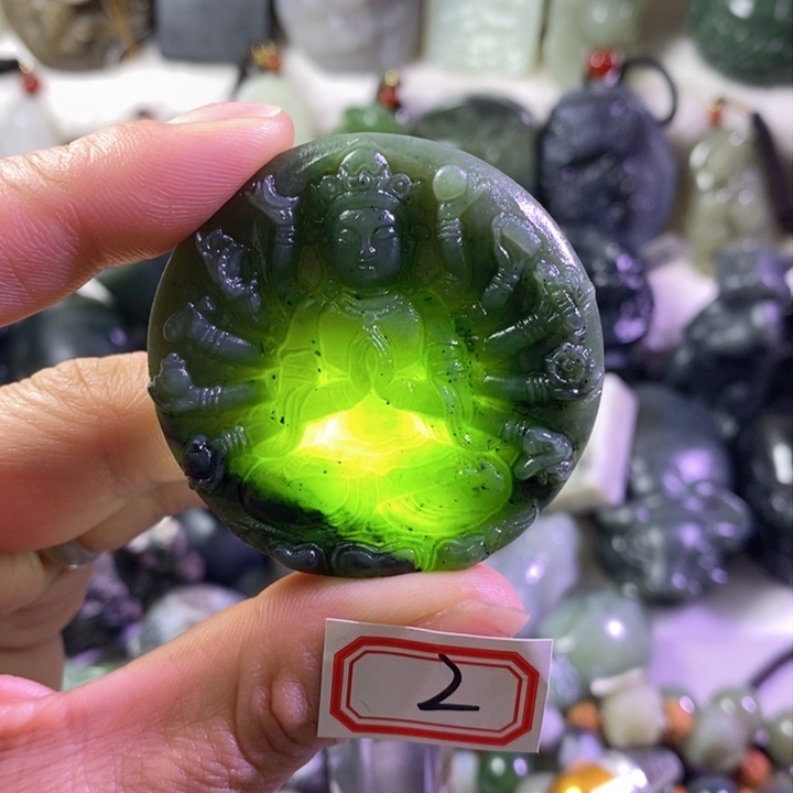 和田玉边角料未镶嵌