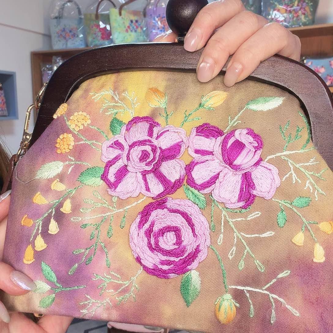 蚕丝来啦鹅鹅鹅鹅鹅鹅