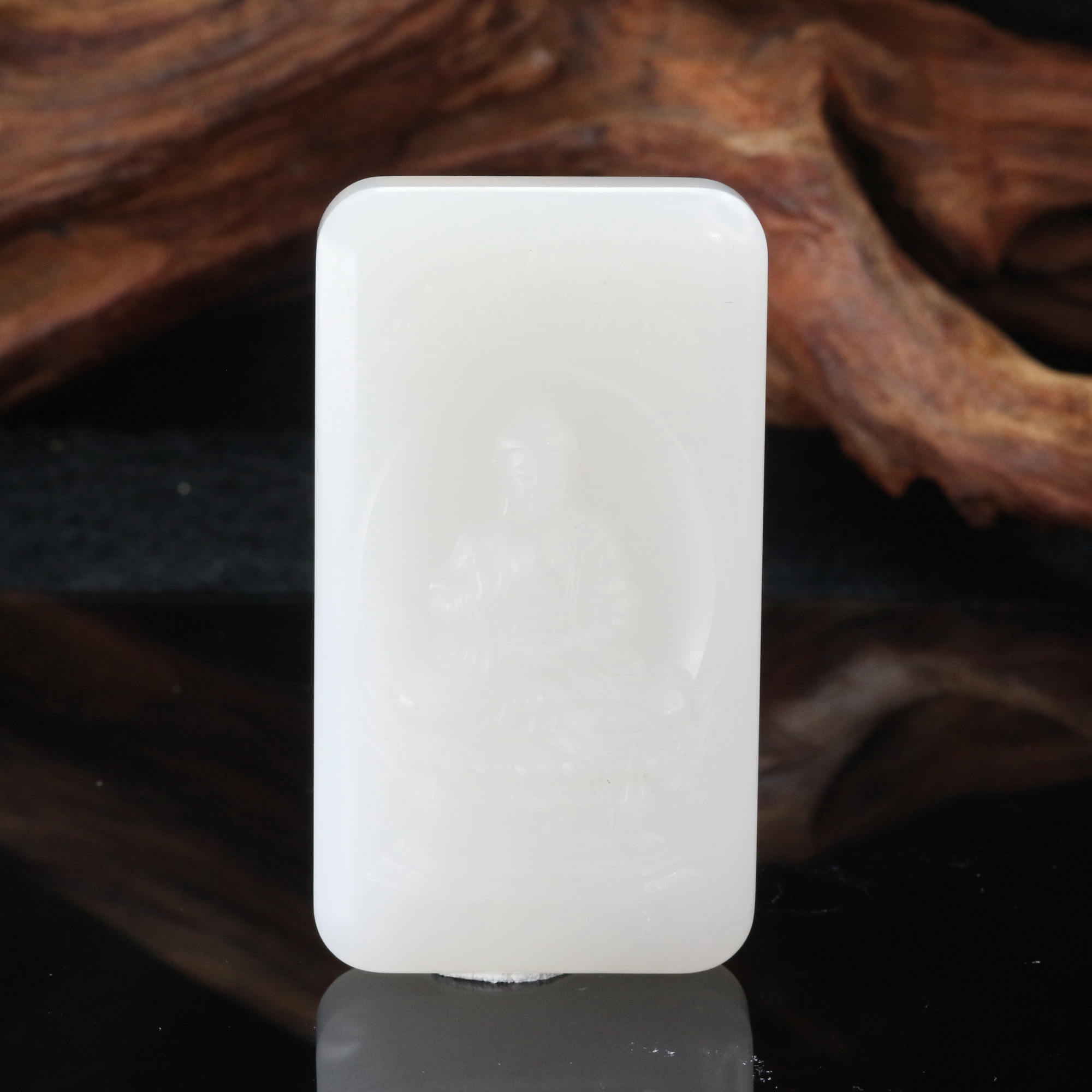 20和田玉天泰料羊脂白玉佛牌/600599上海嘉禾拍卖