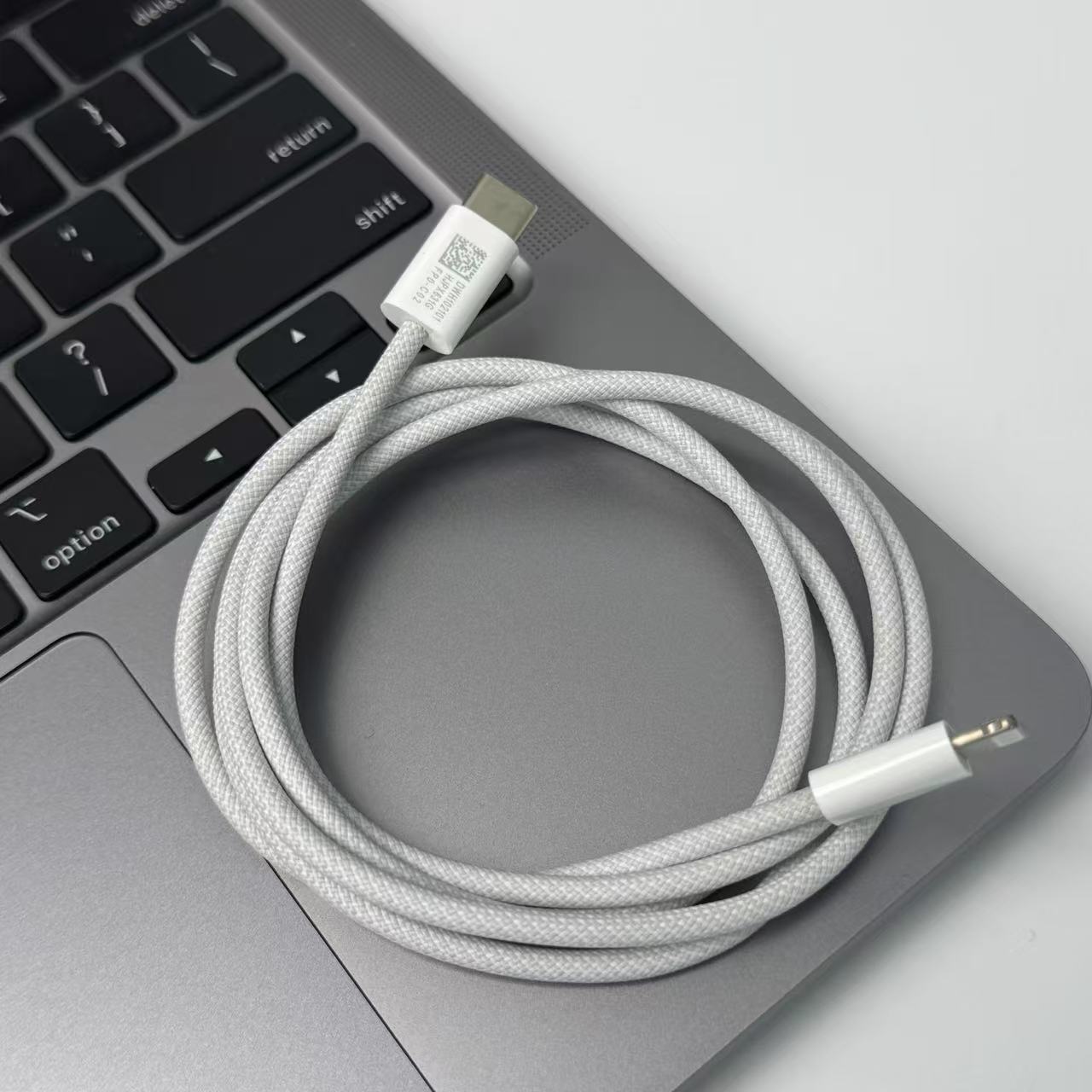 准新品 Apple/苹果 原装USB-C快充线白色编织线二维码正品快充线