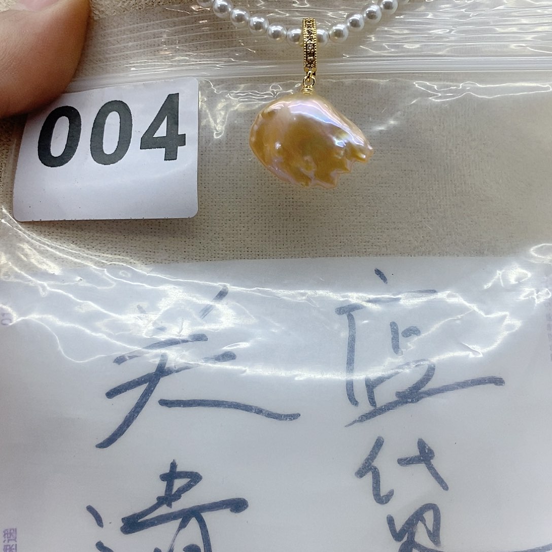 淡水珍珠颈饰合金