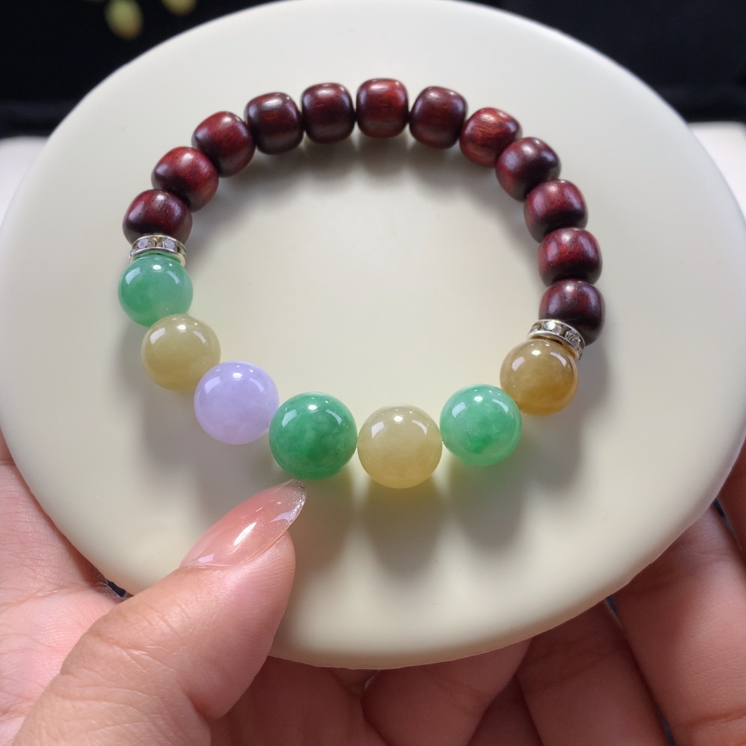 翡翠未镶嵌手串浓三彩