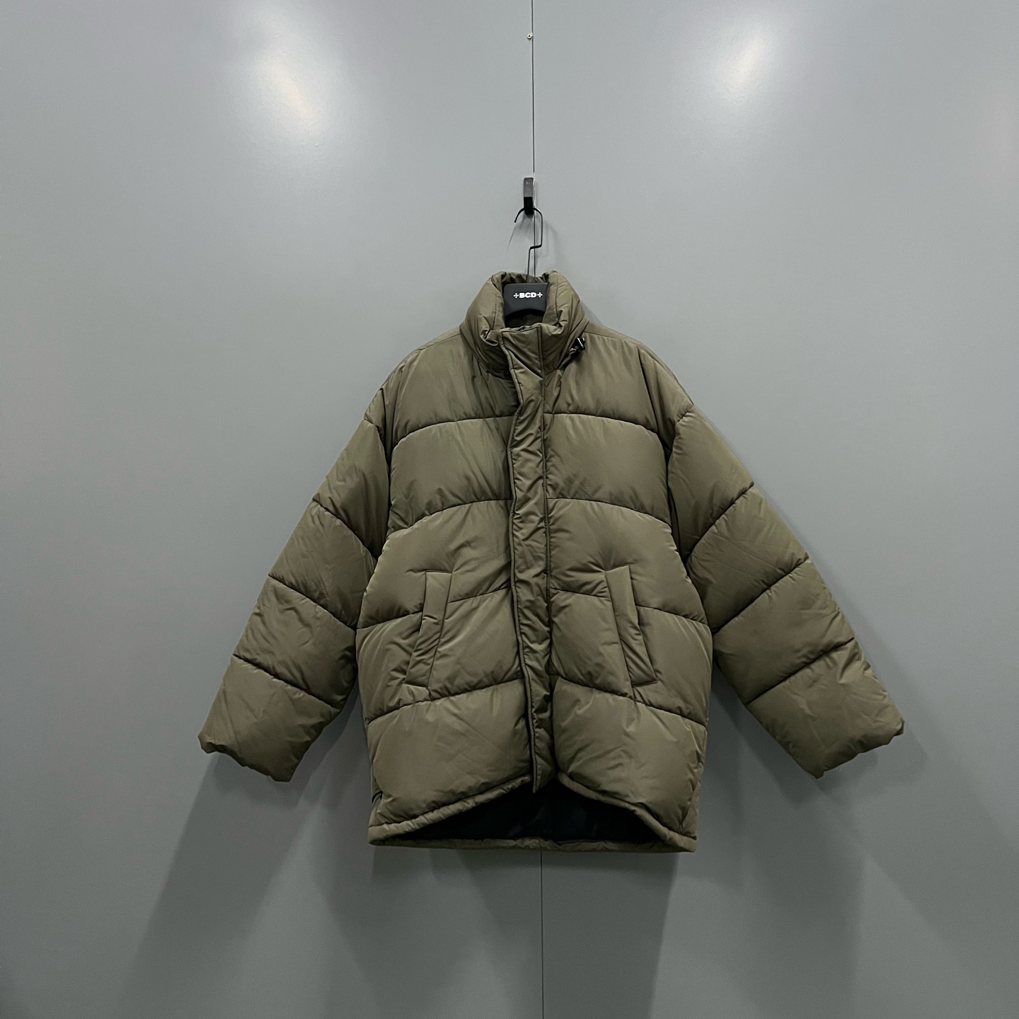 未使用 Balenciaga/巴黎世家 （ll）纯色立领棉服 46码 015308