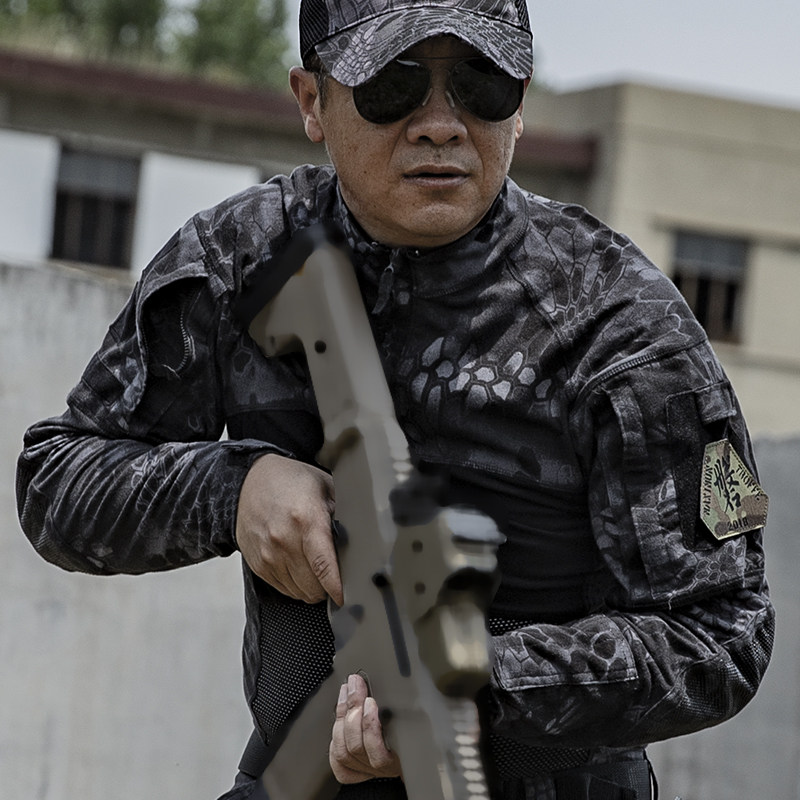 户外军板高端货 战术迷彩长袖T恤衫战狼同款修身多口袋军迷半袖