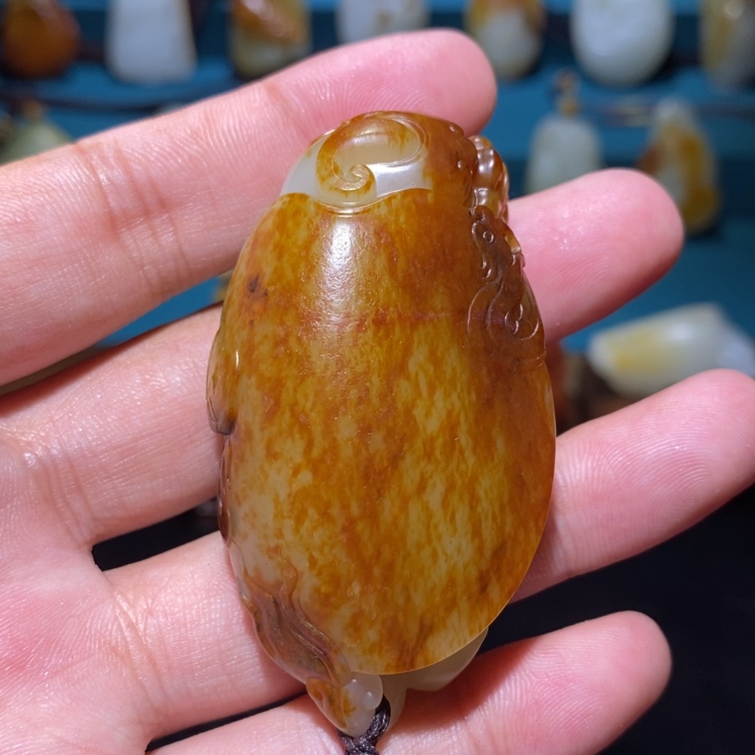 和田玉（子料）未镶嵌颈饰