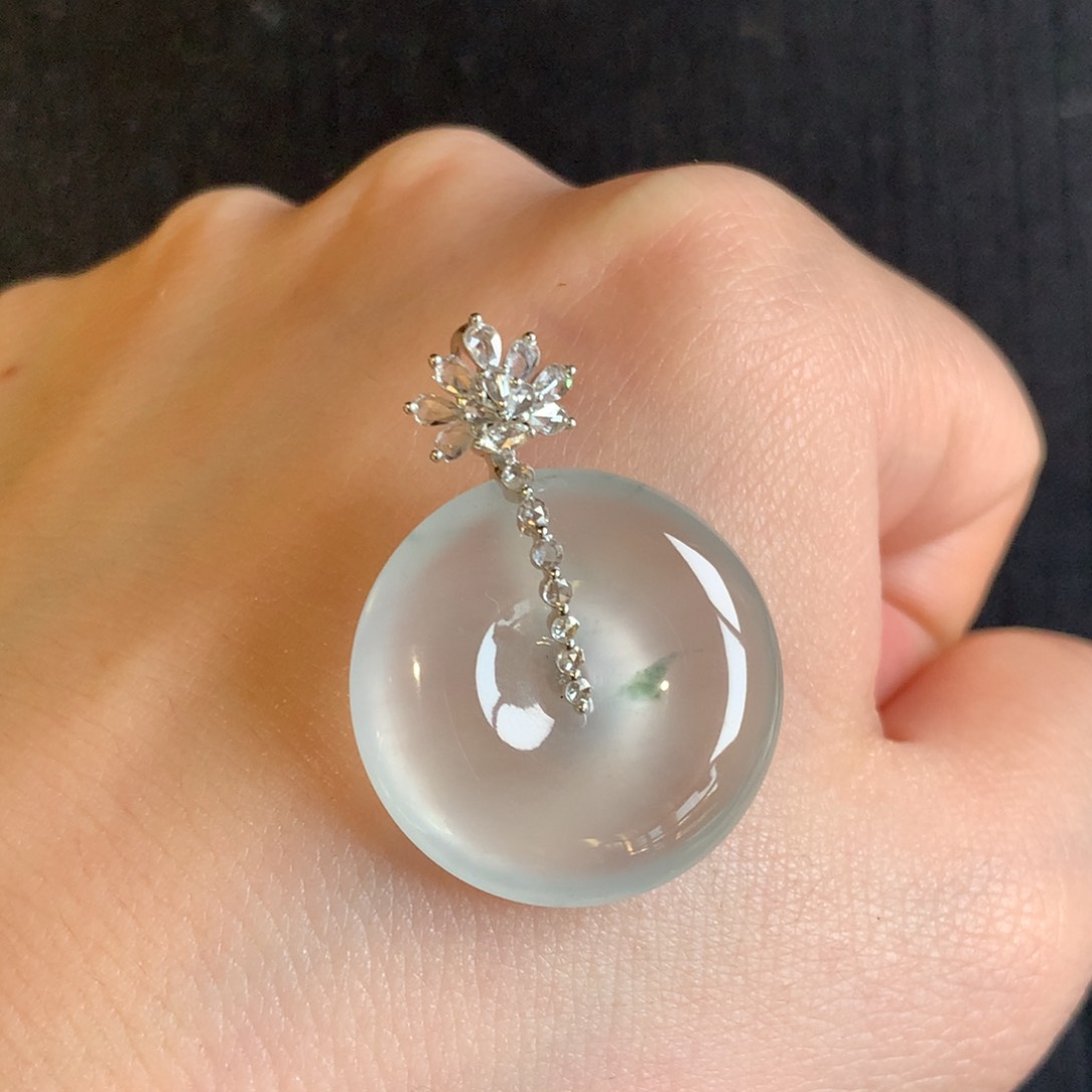 翡翠颈饰18K金镶嵌天然翡翠