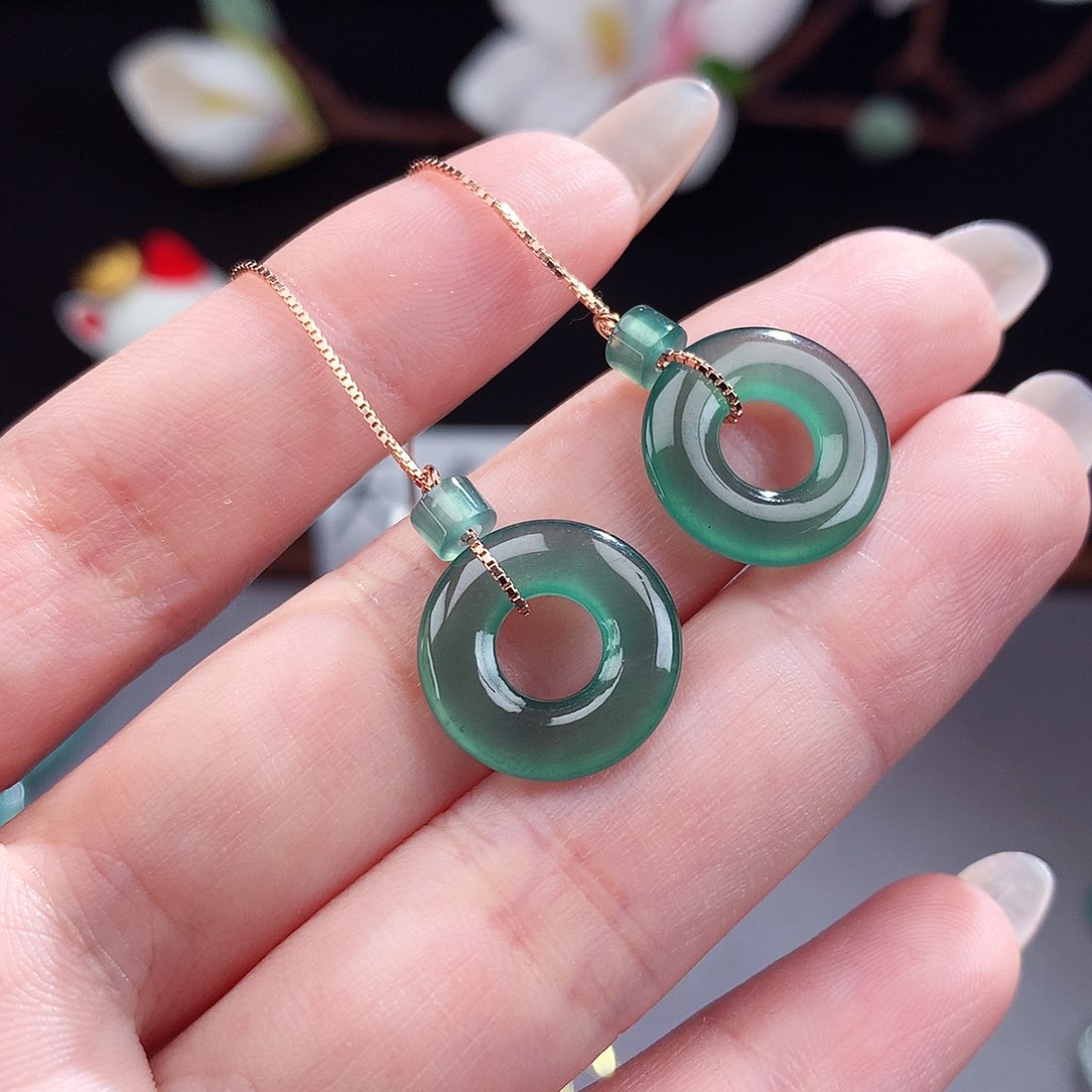 翡翠手镯（圆镯）未镶嵌