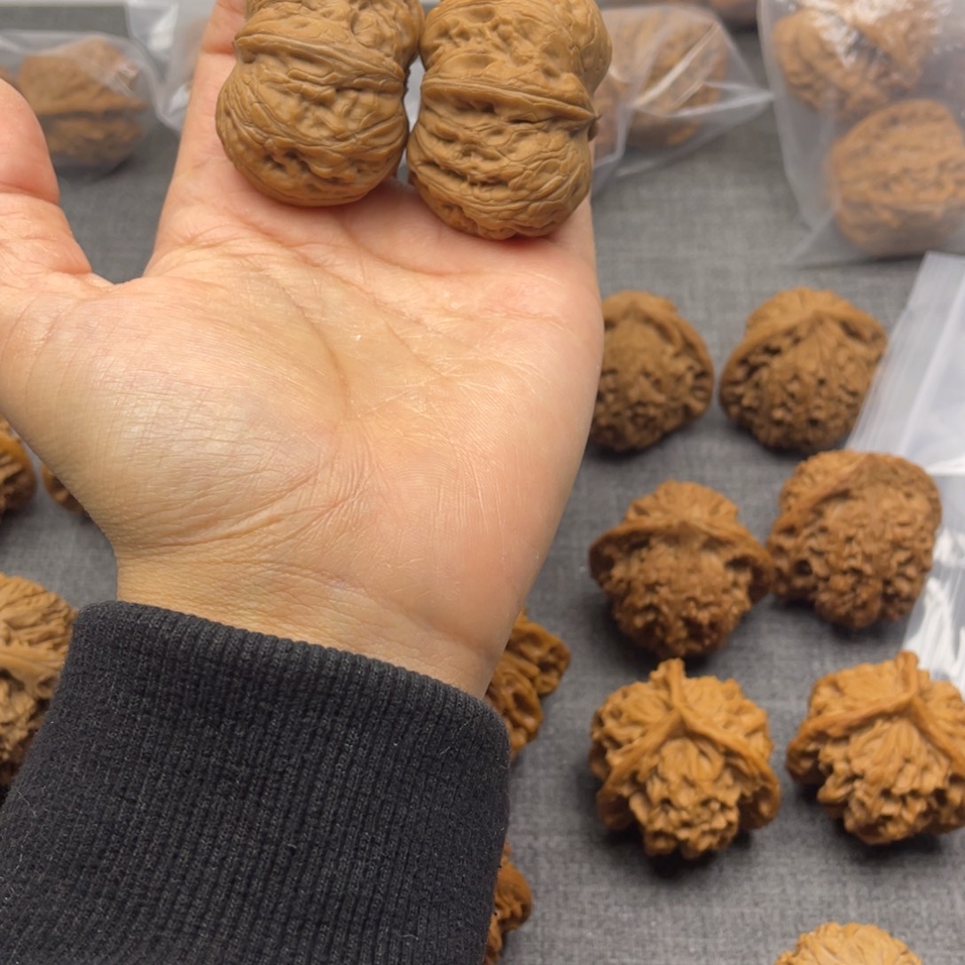 唯***一文玩核桃吊坠元宝44