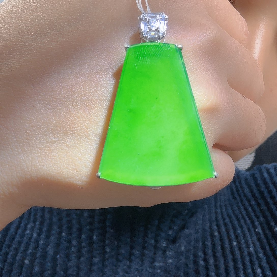 沧***觅翡翠银S925镶嵌吊坠(不含链)