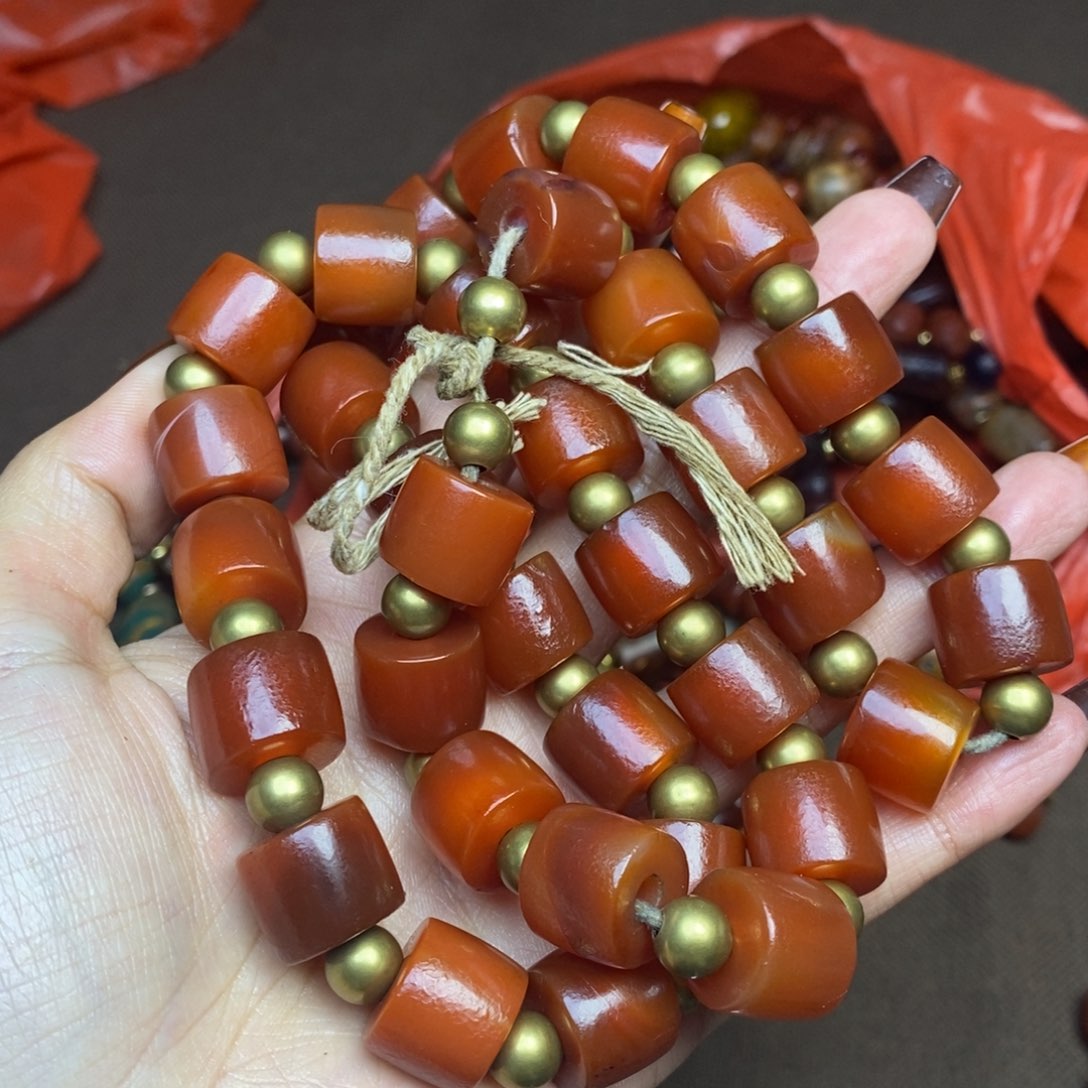 玛瑙/玉髓颈饰未镶嵌