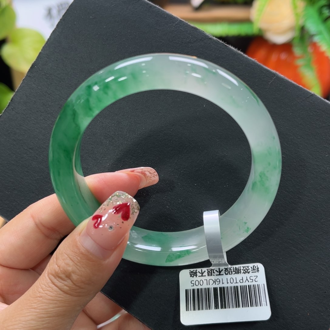 石英质玉手镯未镶嵌➕周周57