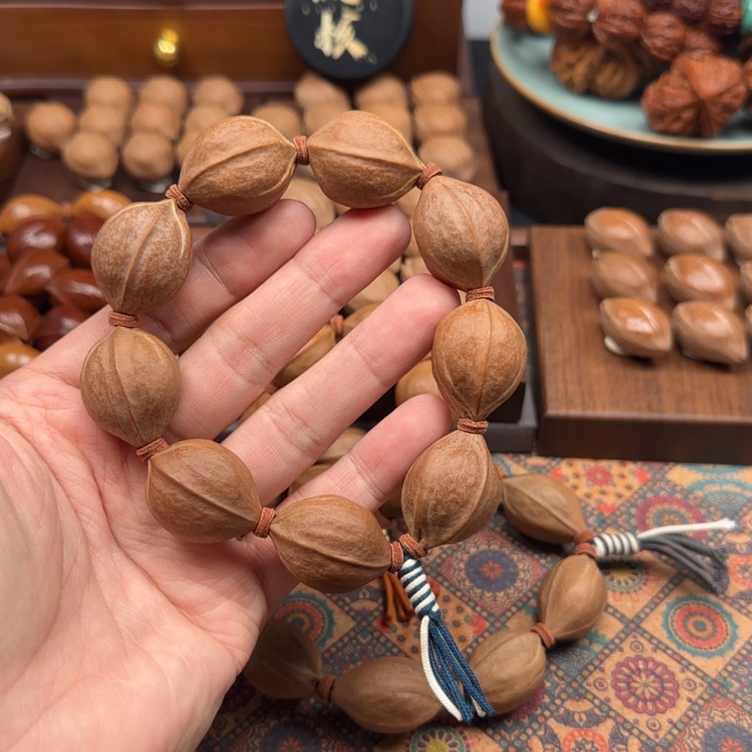 橄榄核手串2.1✖️2.9放漏