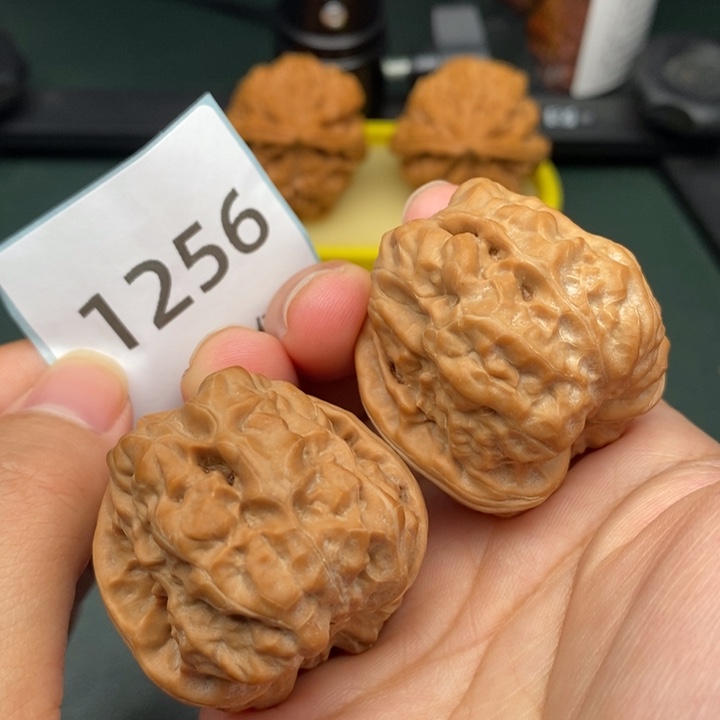 文玩核桃吊坠1256号全品哇38.42.35