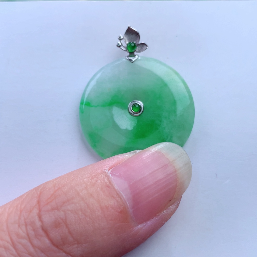 翡翠吊坠(不含链)18K金镶嵌