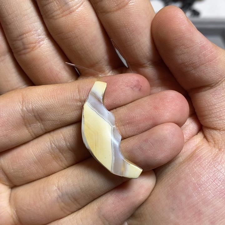 玛瑙/玉髓未镶嵌珠宝奇石